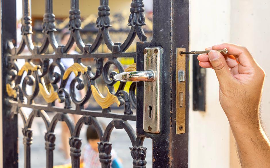 contact d'ouverture de porte Saint-Maurice